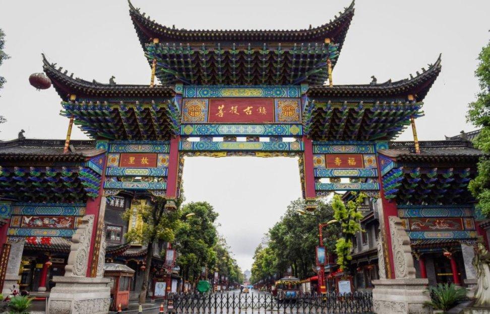 新疆vs青岛,阿不都单挑杨瀚森,李炎哲16+10,刘维伟束手无策了